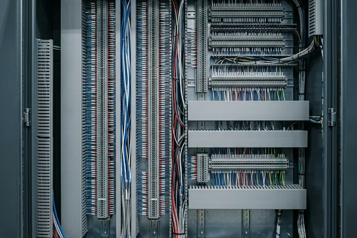 Dense multi-pair instrument cabling terminated in a DCS/PLC control cabinet
